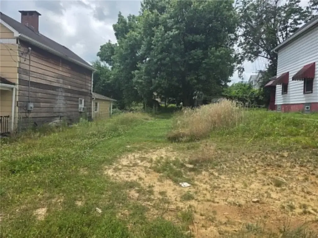 114 Reed Avenue , Monessen