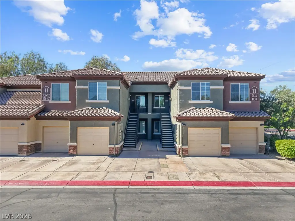8324 W Charleston Boulevard 2038, Las Vegas