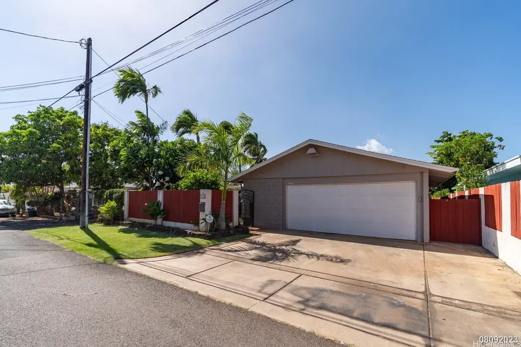 91-228 Ewa Beach Road, Ewa Beach