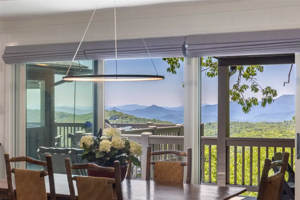 41 Fox Falls Lane, Highlands
