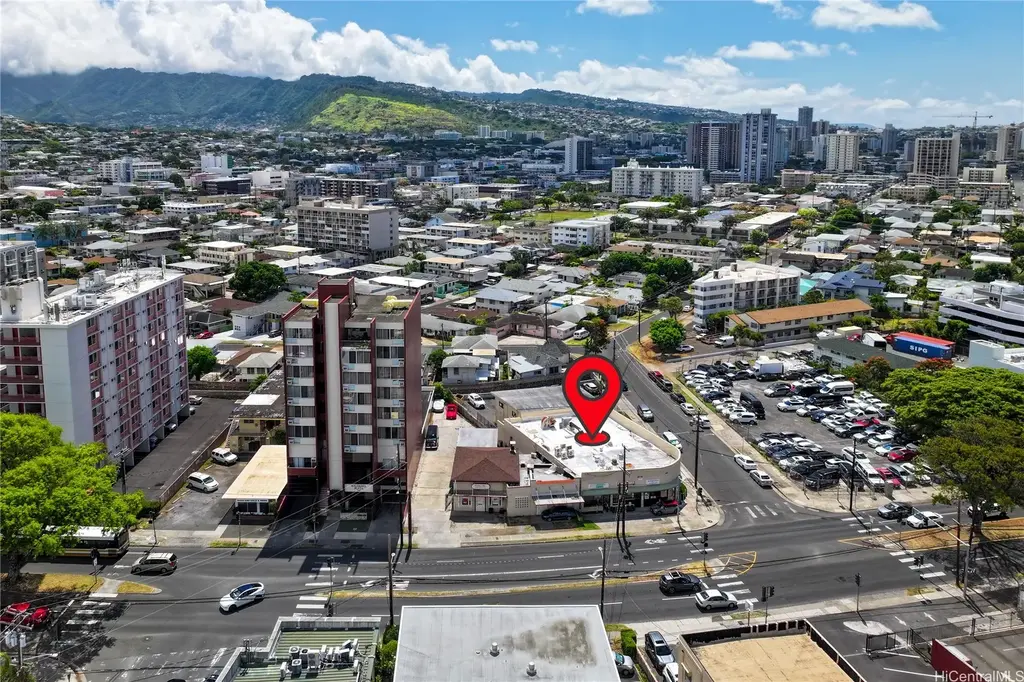 1694 Kalakaua Avenue, Honolulu