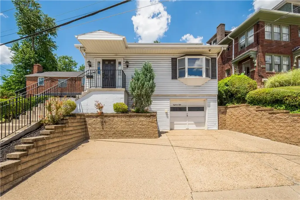 1850 Kleber Street, Brighton Heights