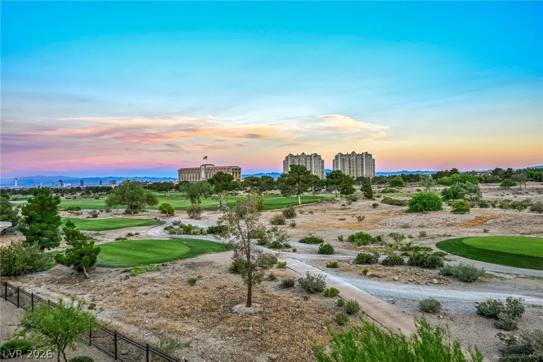 9219 Tesoras Drive 302, Las Vegas