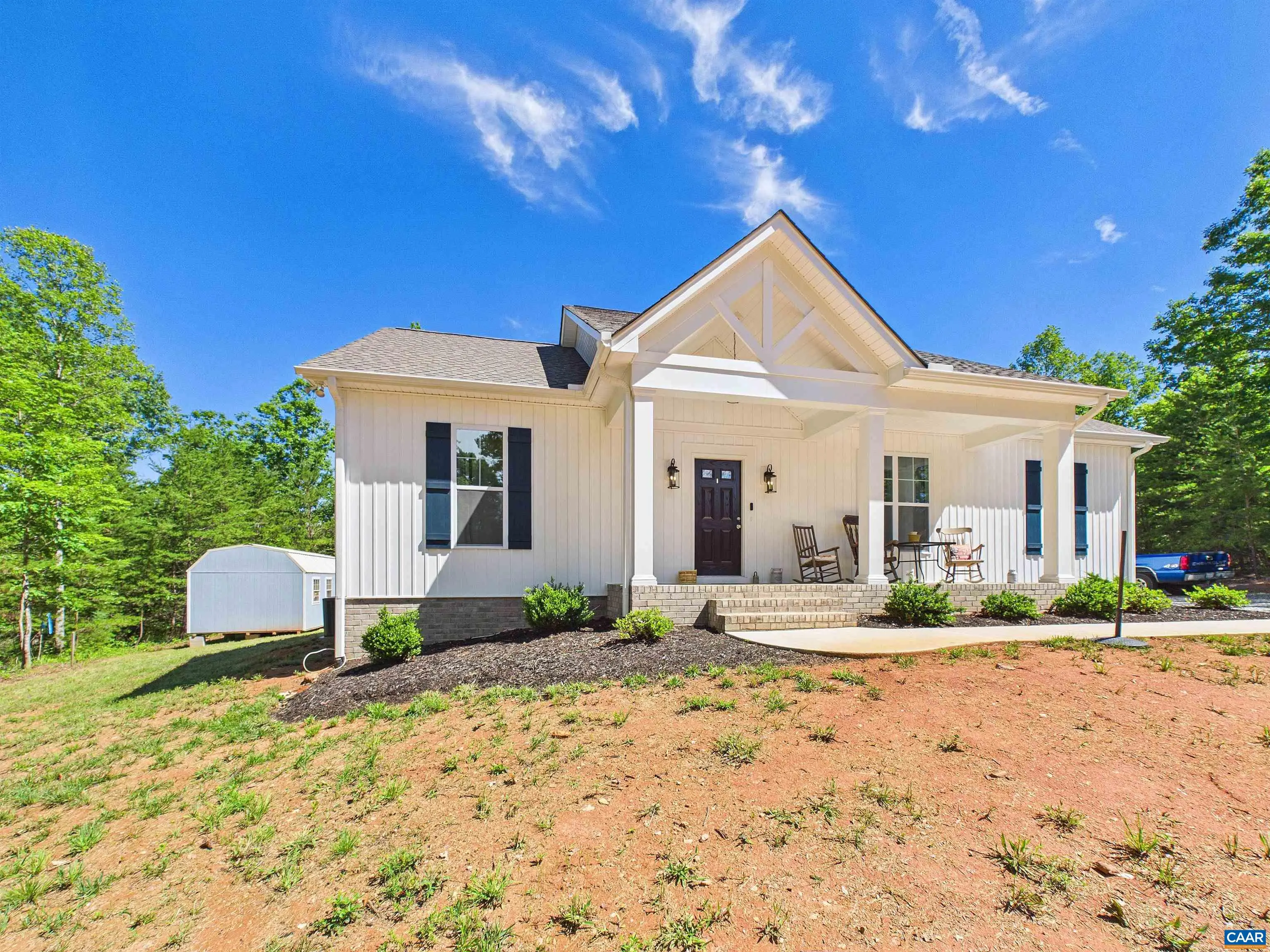 358 Blackwell Rd, Scottsville