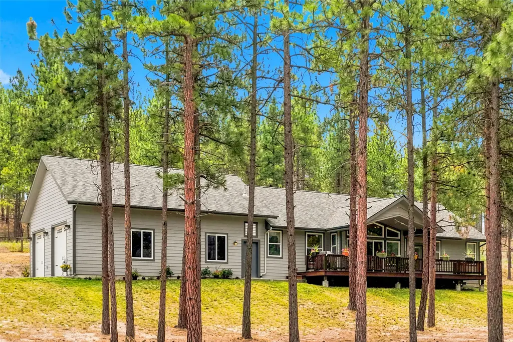 610 El Capitan Loop, Stevensville