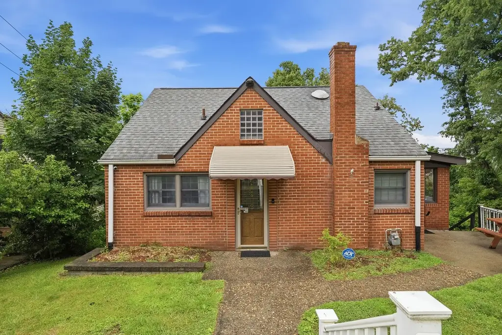 1105 Gary Avenue, Clairton