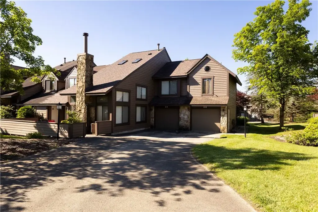  -2 Sunridge Drive, Seven Springs Resort