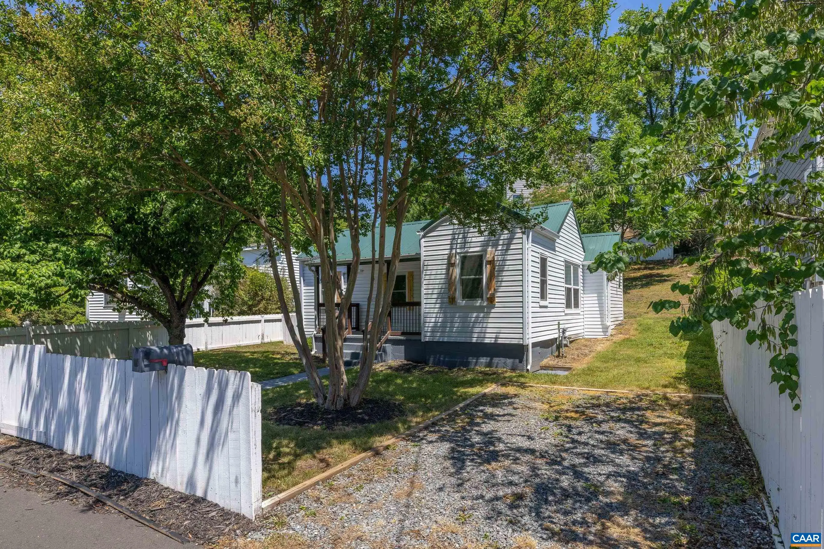 419 Quarry Rd, Charlottesville