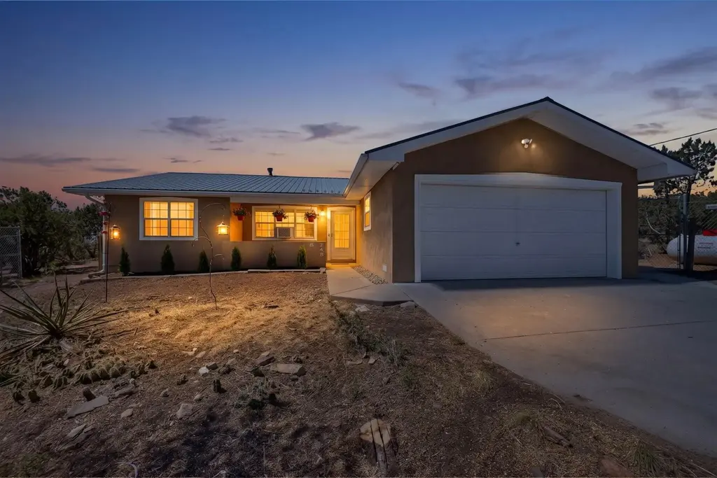 59 W Willard Road, Edgewood