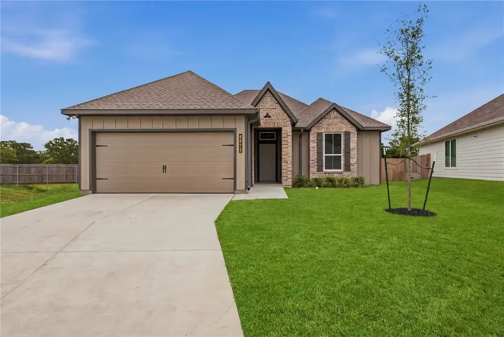 6073 Badger Street, Bryan