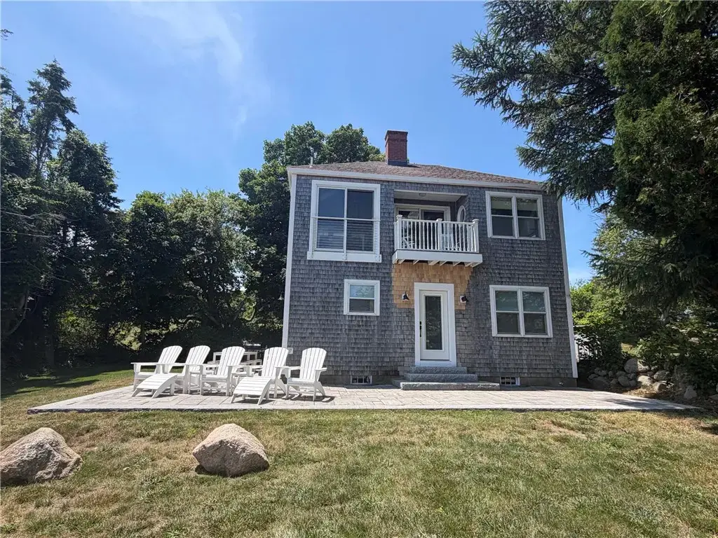 907 Coast Guard Rd, Block Island