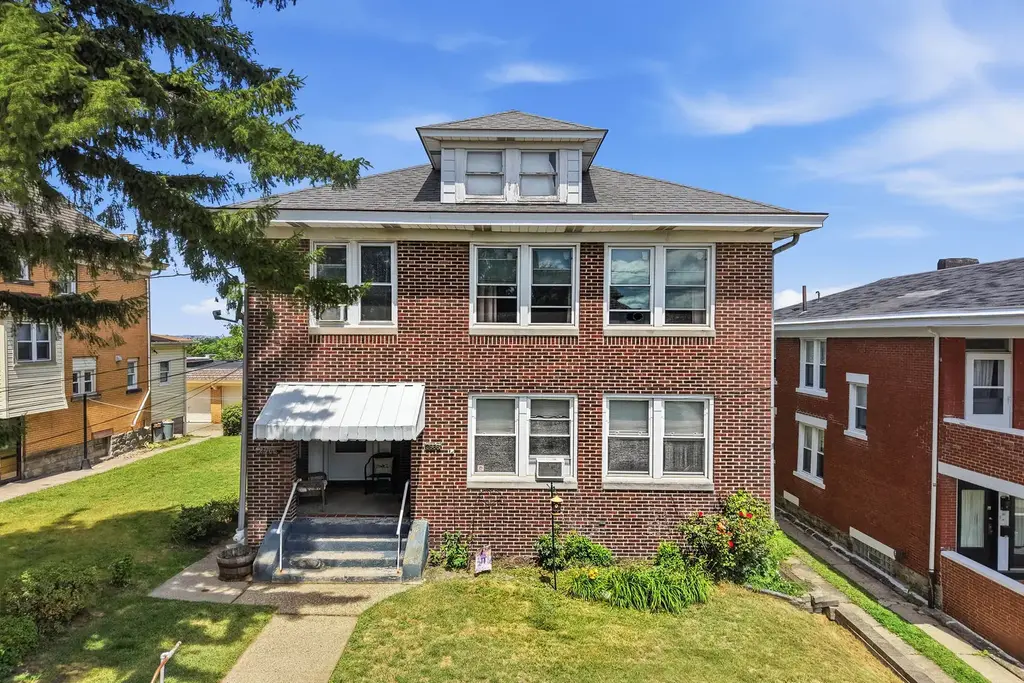 2966 Espy Avenue, Dormont