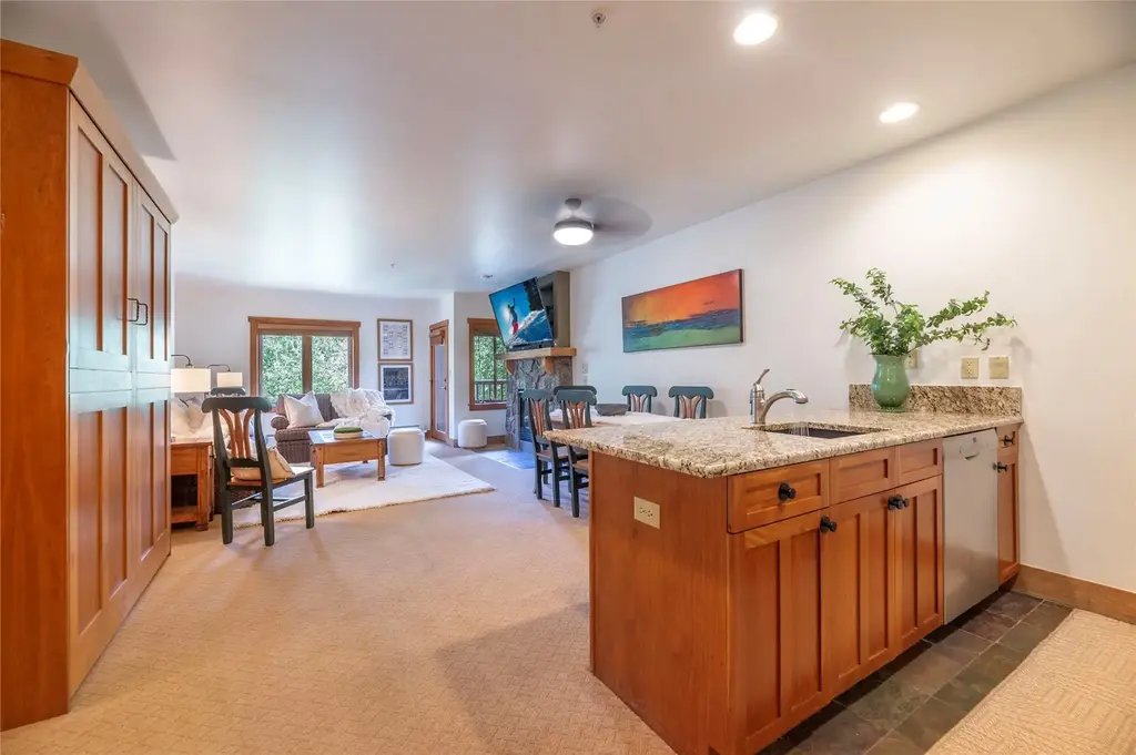 20 Hunki Dori Court 2263, Keystone