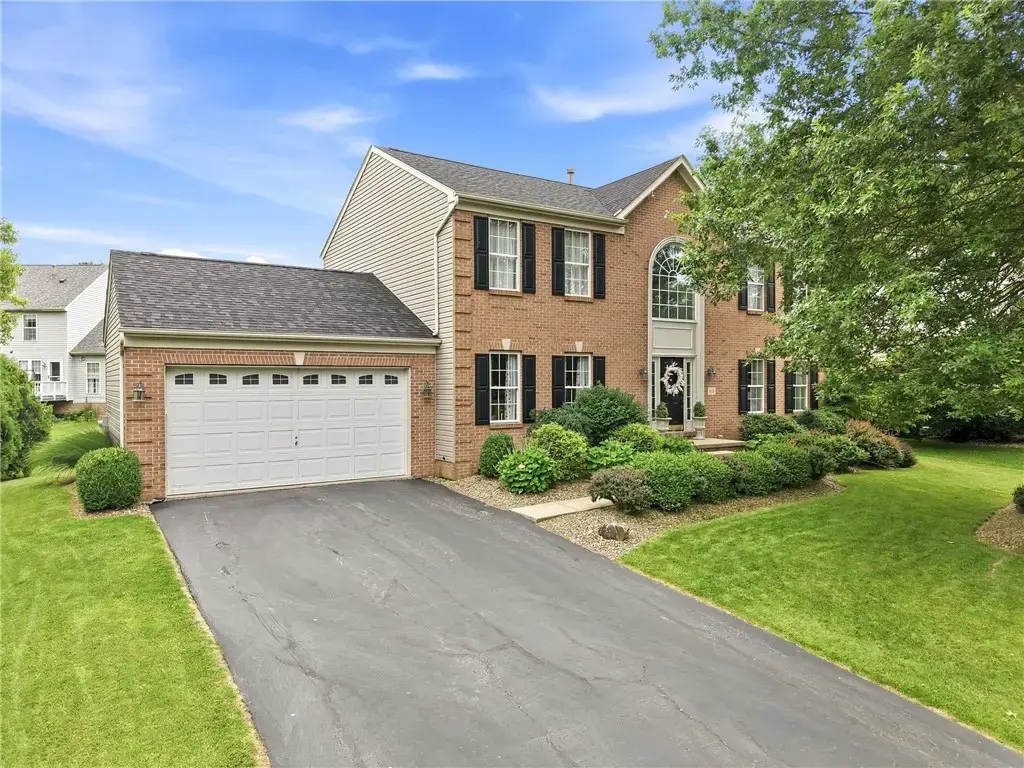 110 Neshannock Trails Drive , Neshannock
