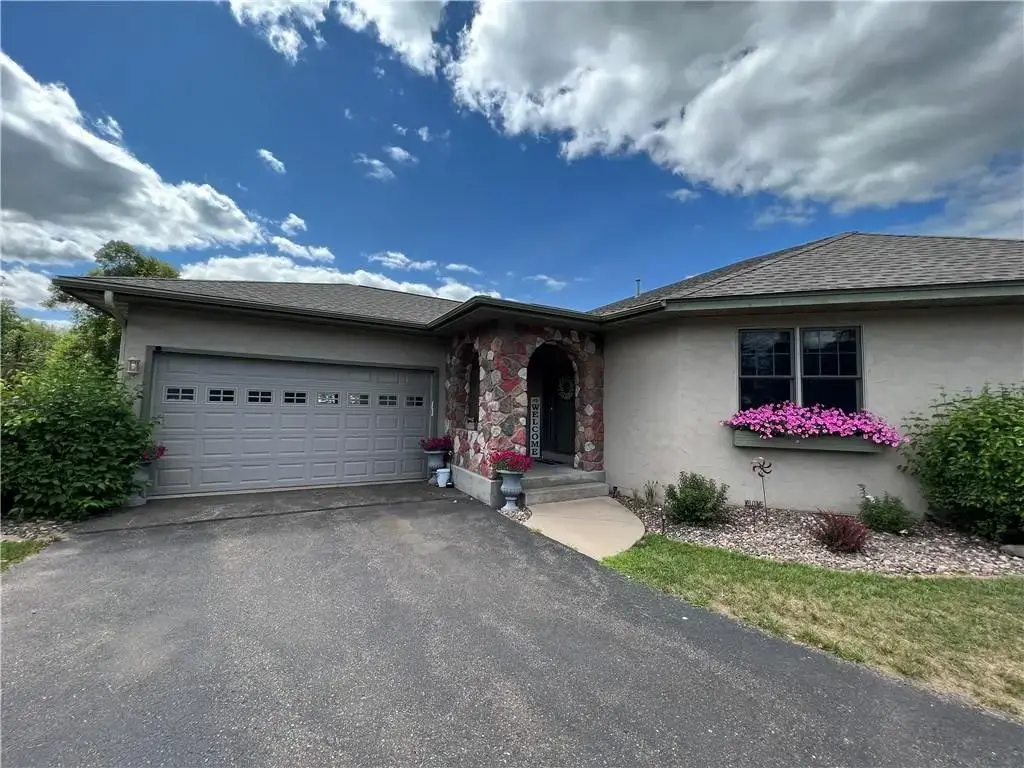 2845 29th Avenue 904, Birchwood