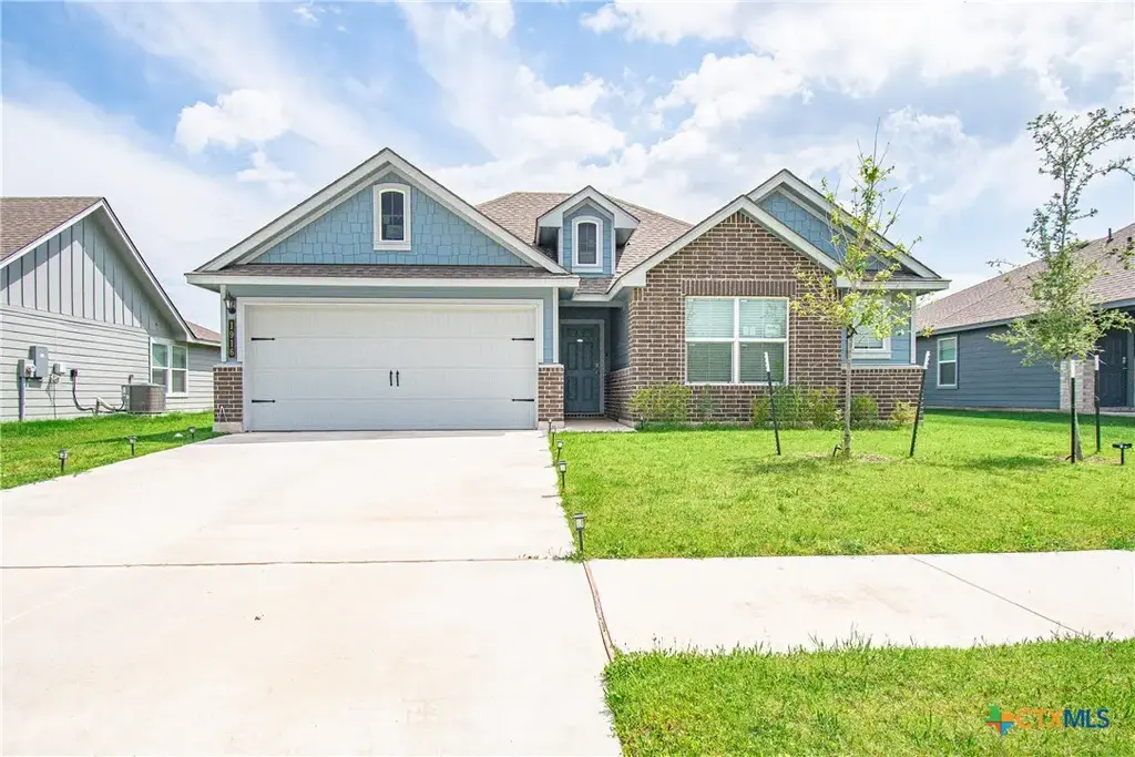 1916 Deodar Drive, Belton