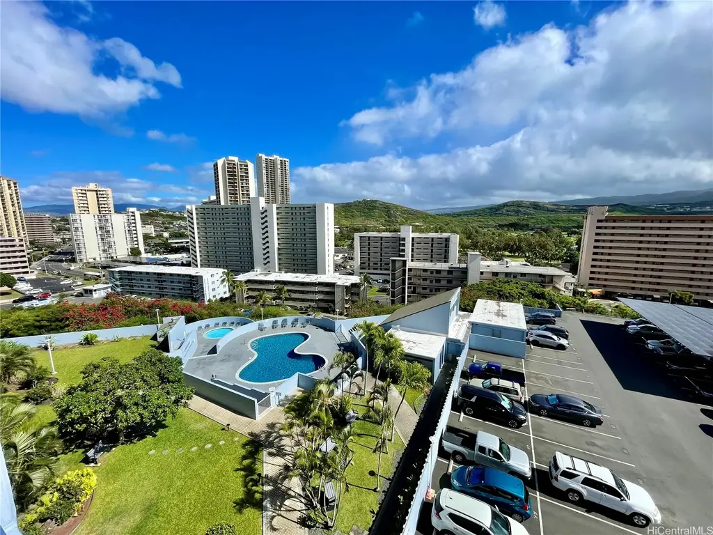 3045 Ala Napuaa Place # 601, Honolulu