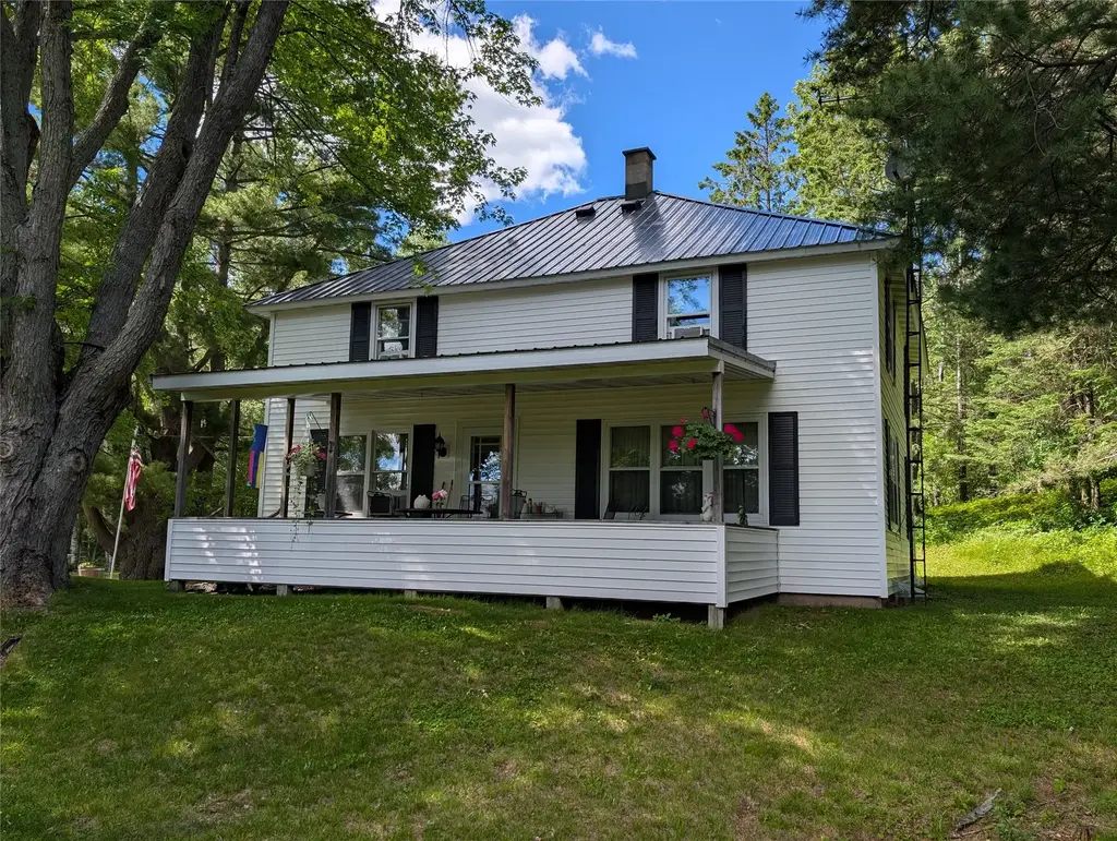 W6858 County Road H, Phillips
