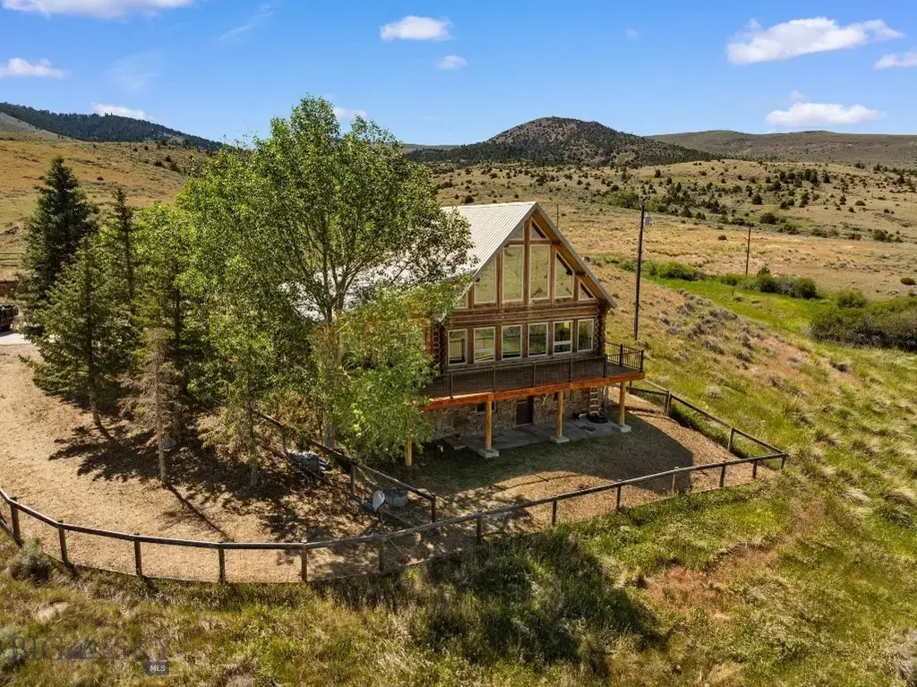 124 Two Bumps E, Ennis