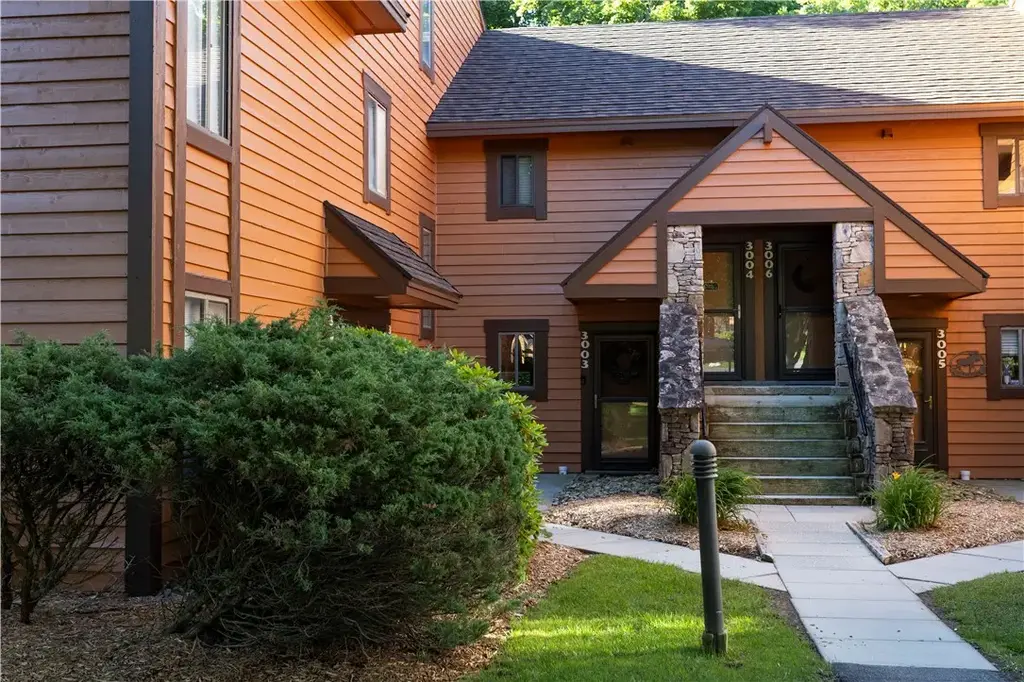 3003 Swiss Mountain Drive, Seven Springs Resort