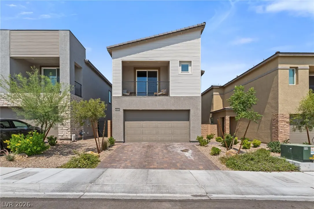 8879 Roadrunner Ravine Street, Las Vegas