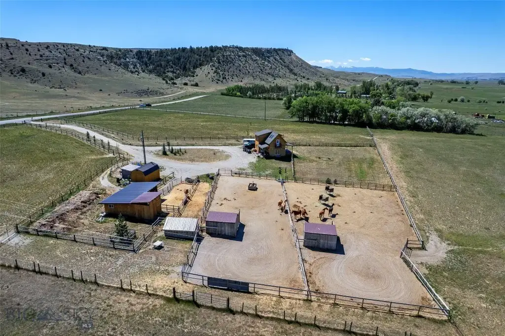 4625 Buffalo Jump, Three Forks