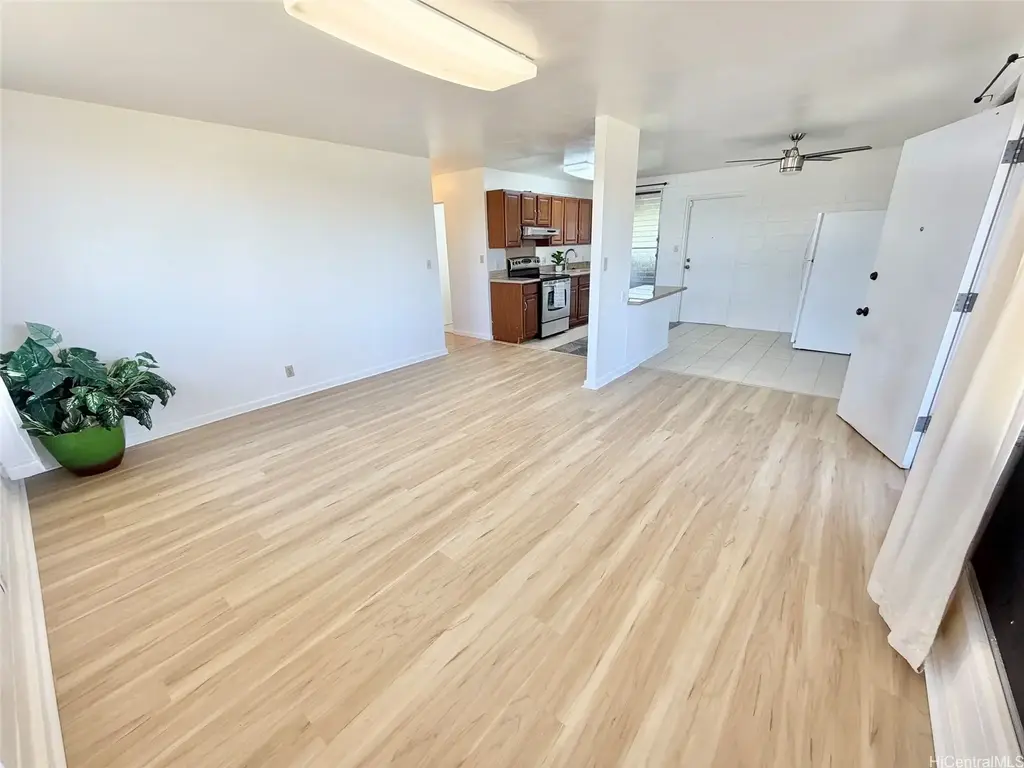 94-1032 Hiapo Street, Waipahu