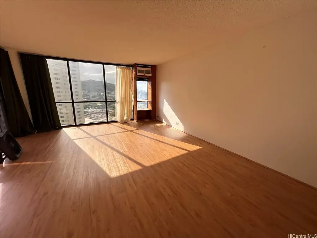 60 N Beretania Street # 2306, Honolulu