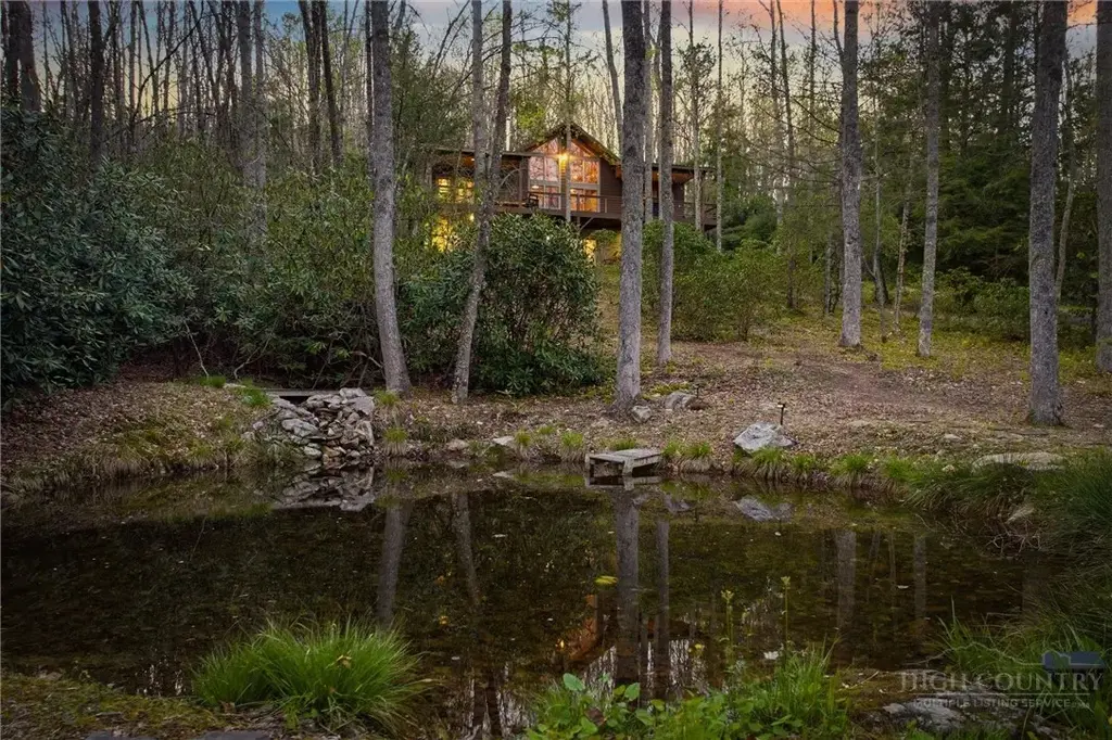 163 Bear Track Lane, Vilas