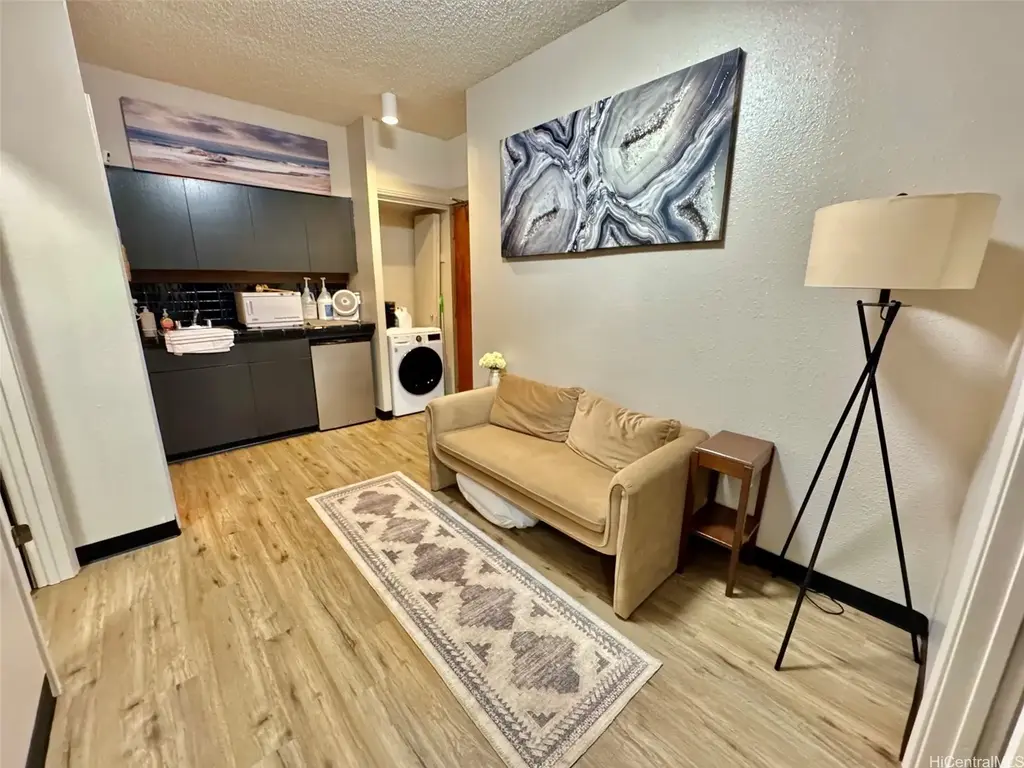 (unit #1107) 1188 Bishop Street, Honolulu
