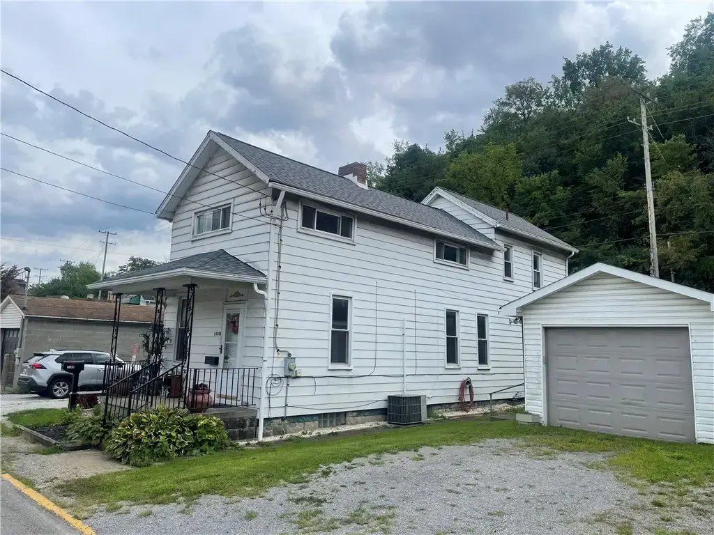 1550 Glenn Way, Stowe