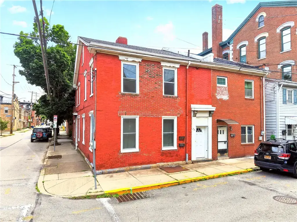 73 14th Street , South Side