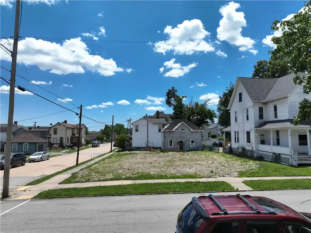 303 Loucks Avenue , Scottdale