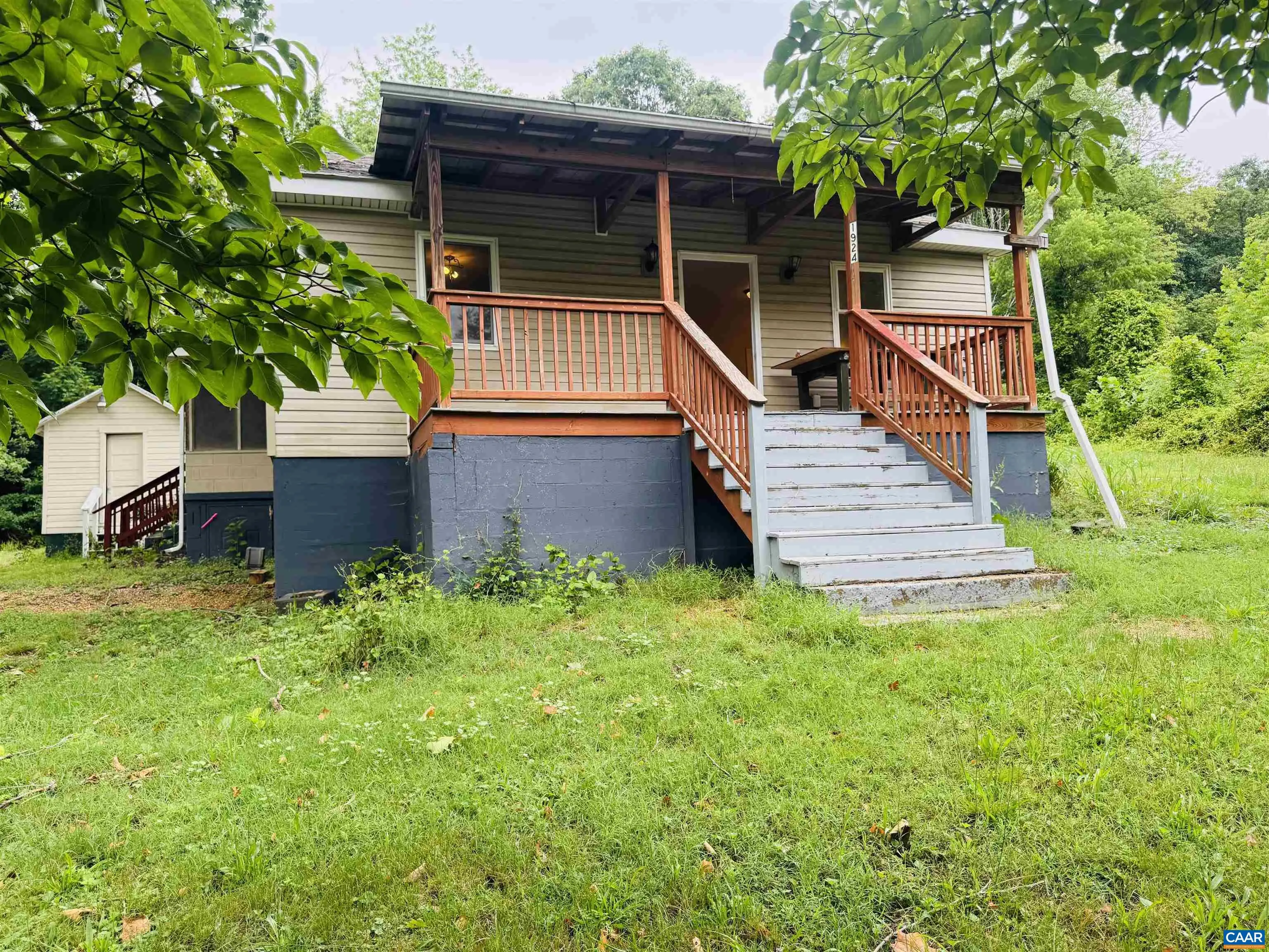 1924 Main St E, Waynesboro