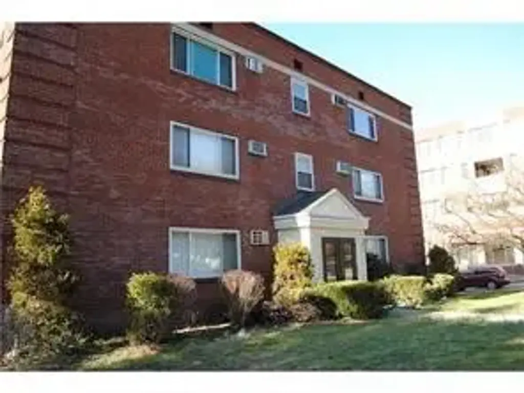 5237 Fifth Avenue B1, Shadyside