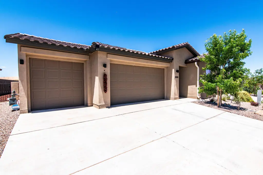 3305 Wolf Tail Loop Ne, Rio Rancho