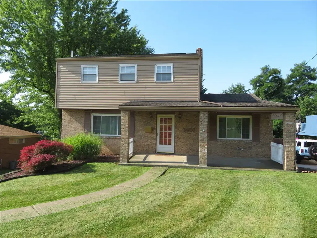3407 Pinewood, West Homestead