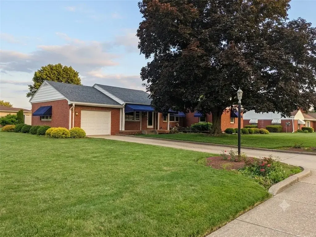 2740 Brodhead Road , Aliquippa