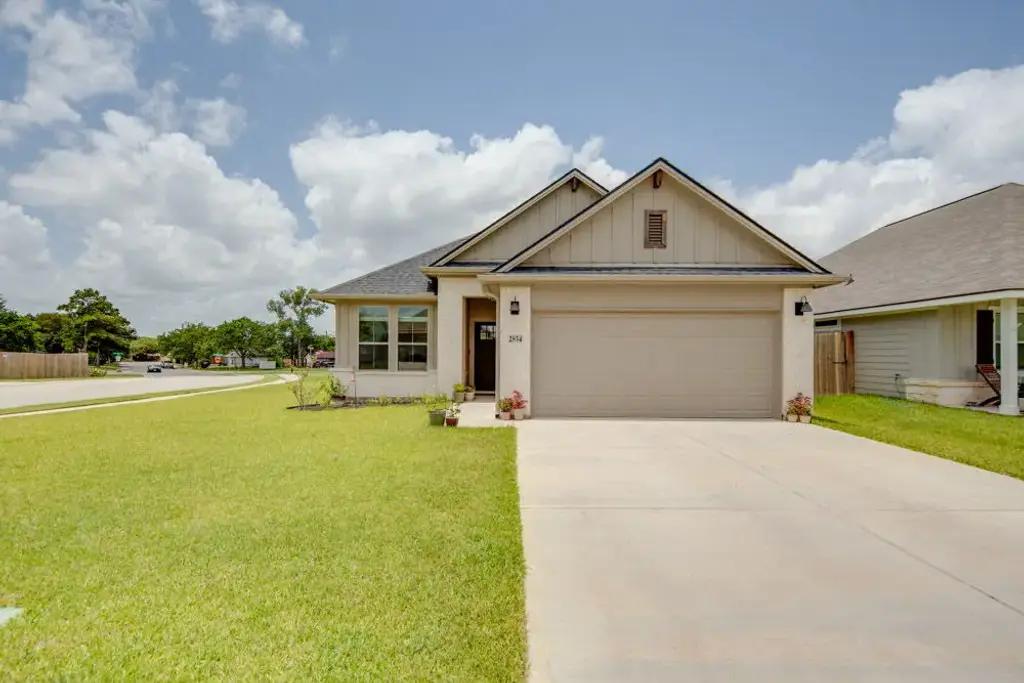 2854 Messenger Way, Bryan