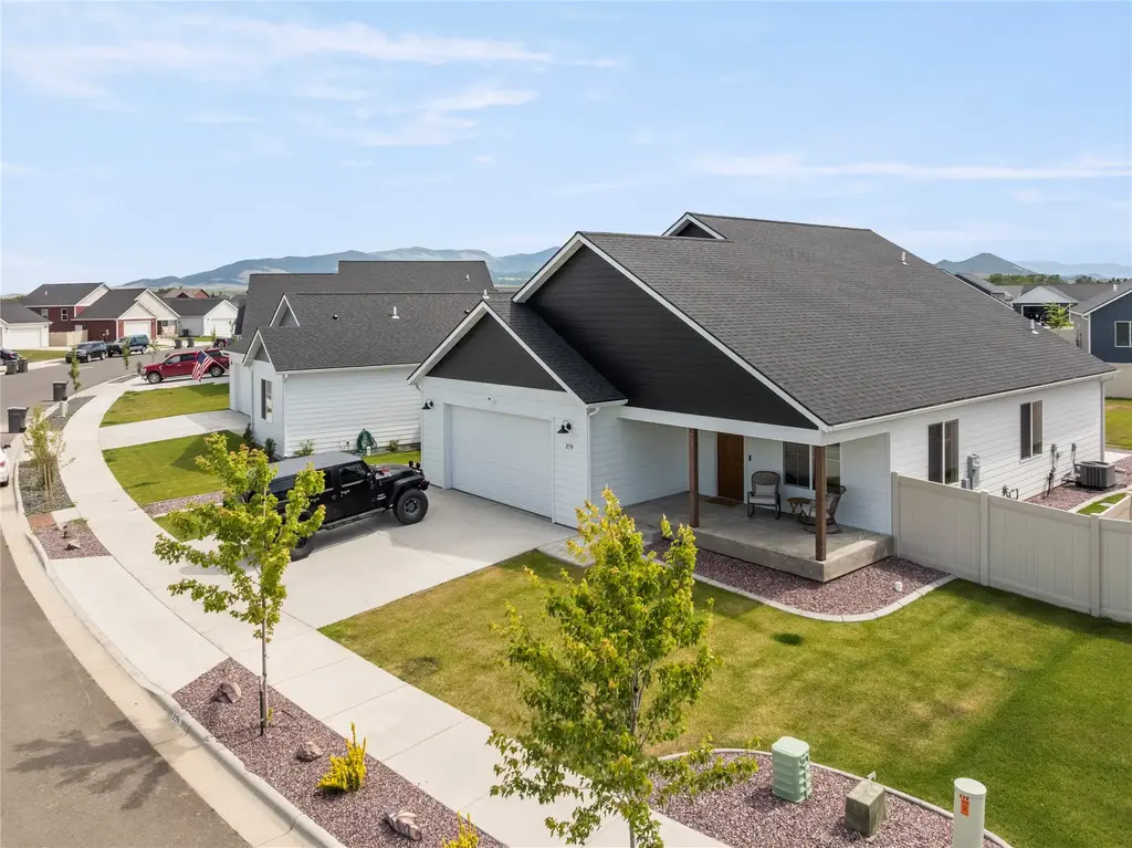 279 Meadow View Loop, East Helena