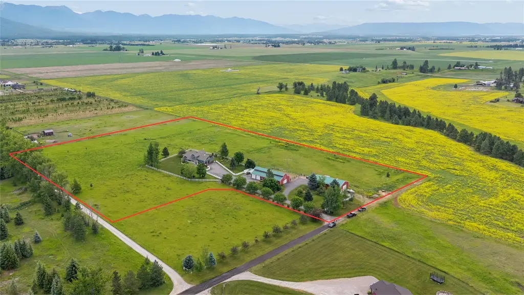 309 Cardinal Lane, Kalispell