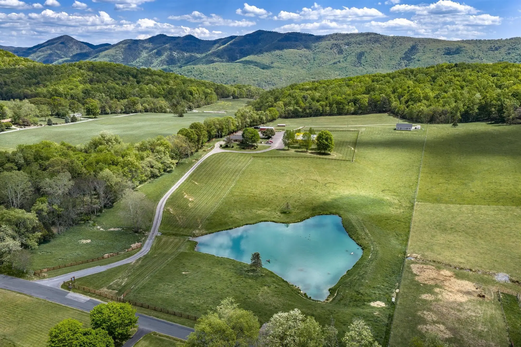 65 & 190 Whistle Hollow Ln, Fairfield
