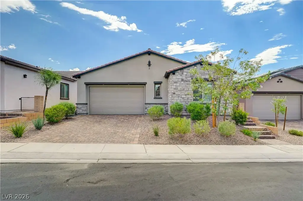 378 Old Erie, Henderson