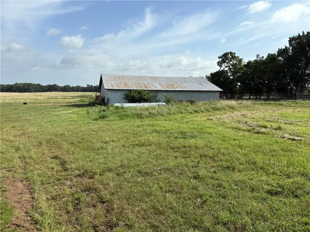 14806 Prairie Grove Lake Road, Prairie Grove