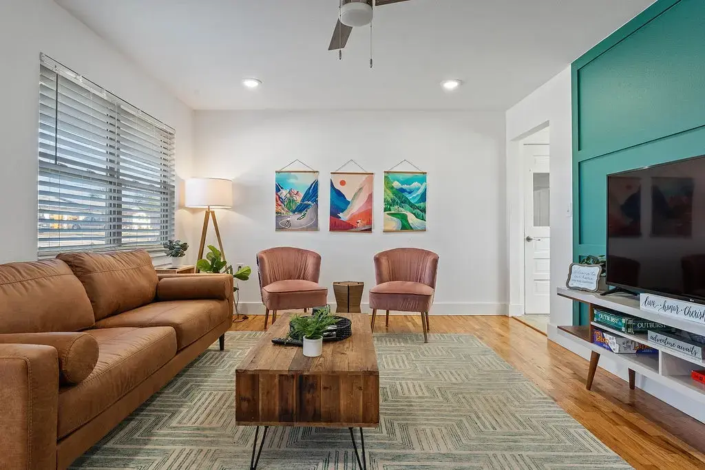 407 Nw H Street, Bentonville