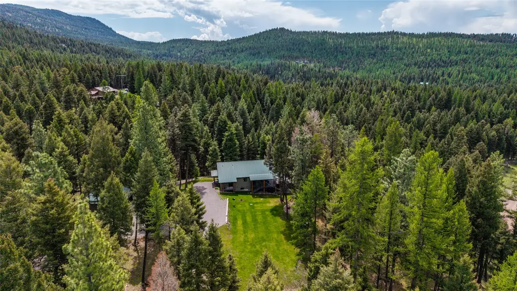 317 & 285 Montana Drive, Seeley Lake