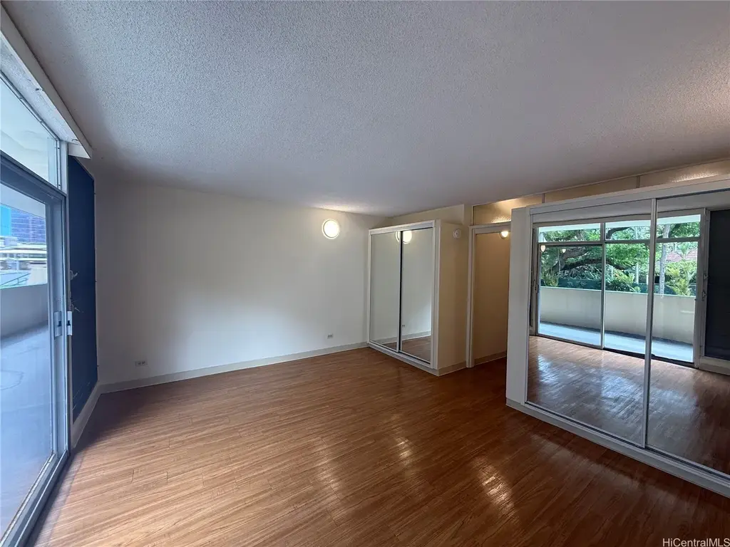 952 Ahana Street # 174, Honolulu
