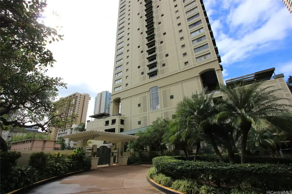 421 Olohana Street # 1203, Honolulu