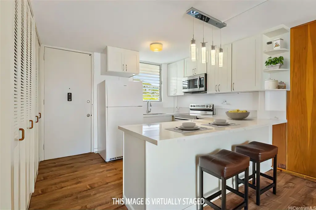 1716 Keeaumoku Street # 706, Honolulu
