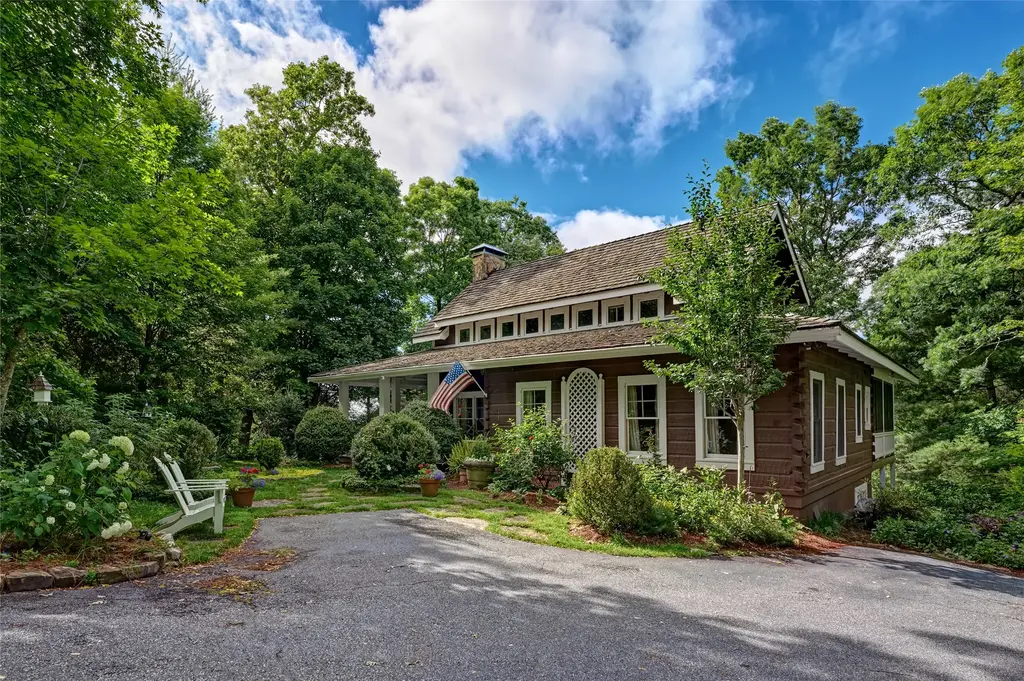 188 Logan Lane, Cashiers